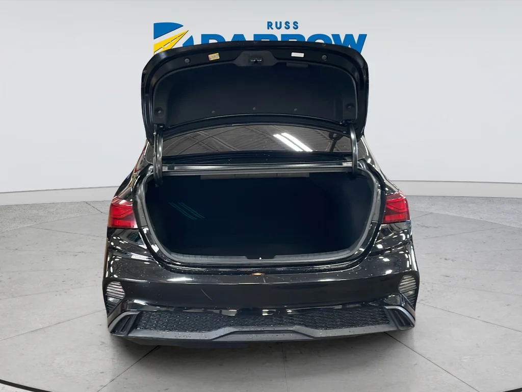 Used 2023 Black Kia LX image 31