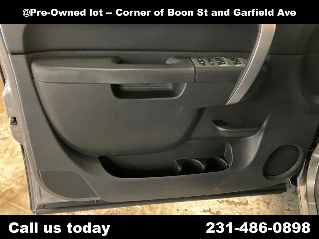 Used 2012 Gray Chevrolet LT image 15