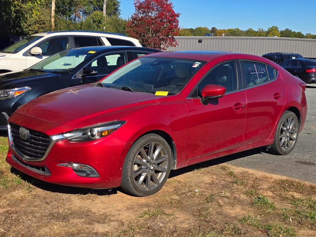 Used 2018 Red Mazda Grand Touring image 2