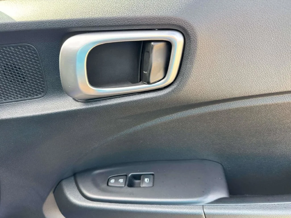 Used 2025 Blue Hyundai SEL image 32