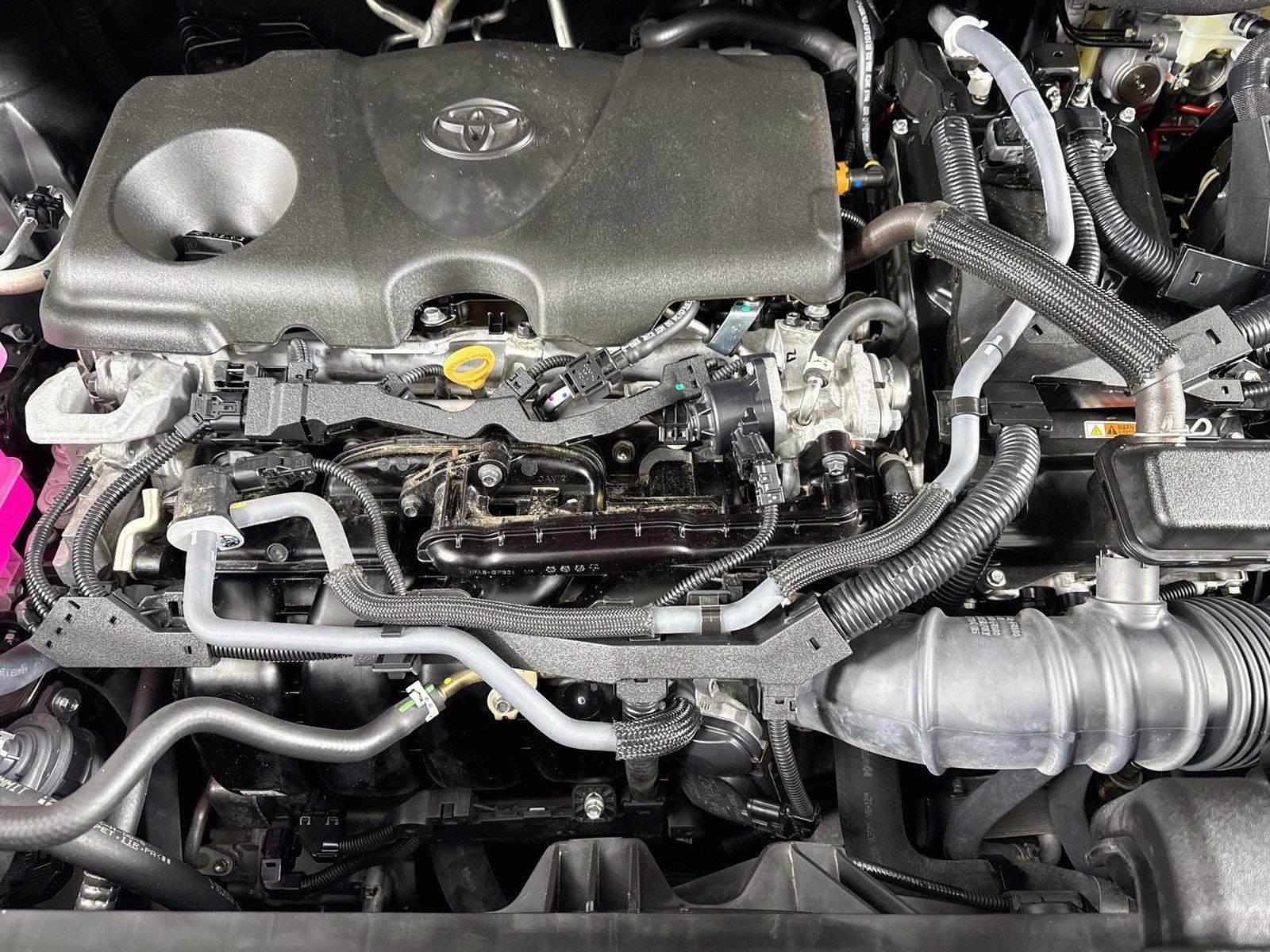 Certified Used 2025 Magnetic Gray Metallic Toyota XLE 8-Passenger image 44