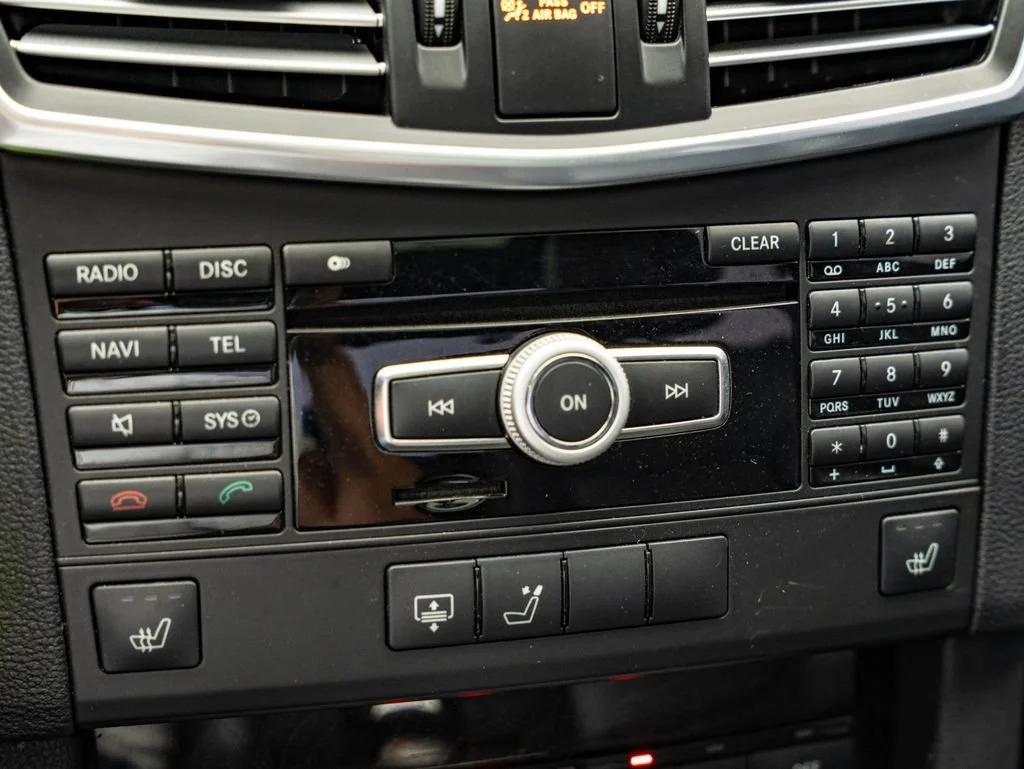 Used 2012 White Mercedes-Benz E 350 Luxury image 39