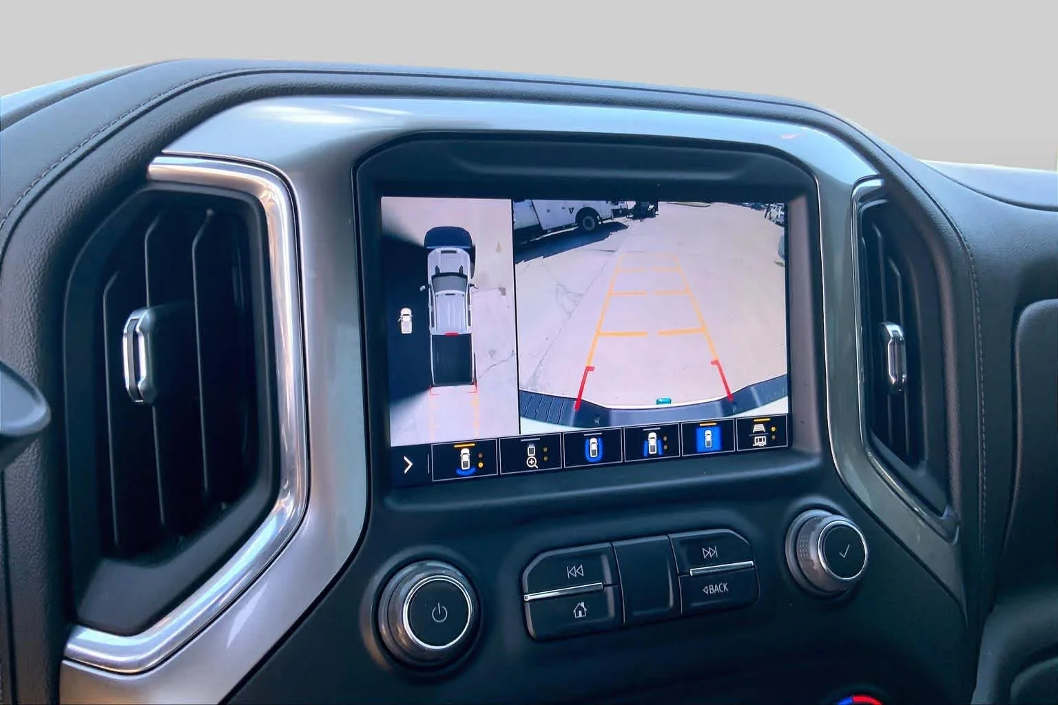 Used 2022 Summit White Chevrolet LTZ image 26