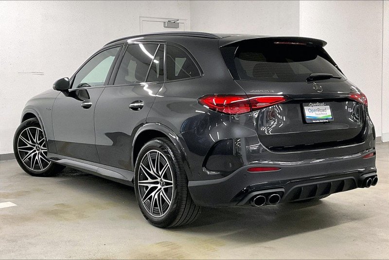 2025 Mercedes-Benz GLC