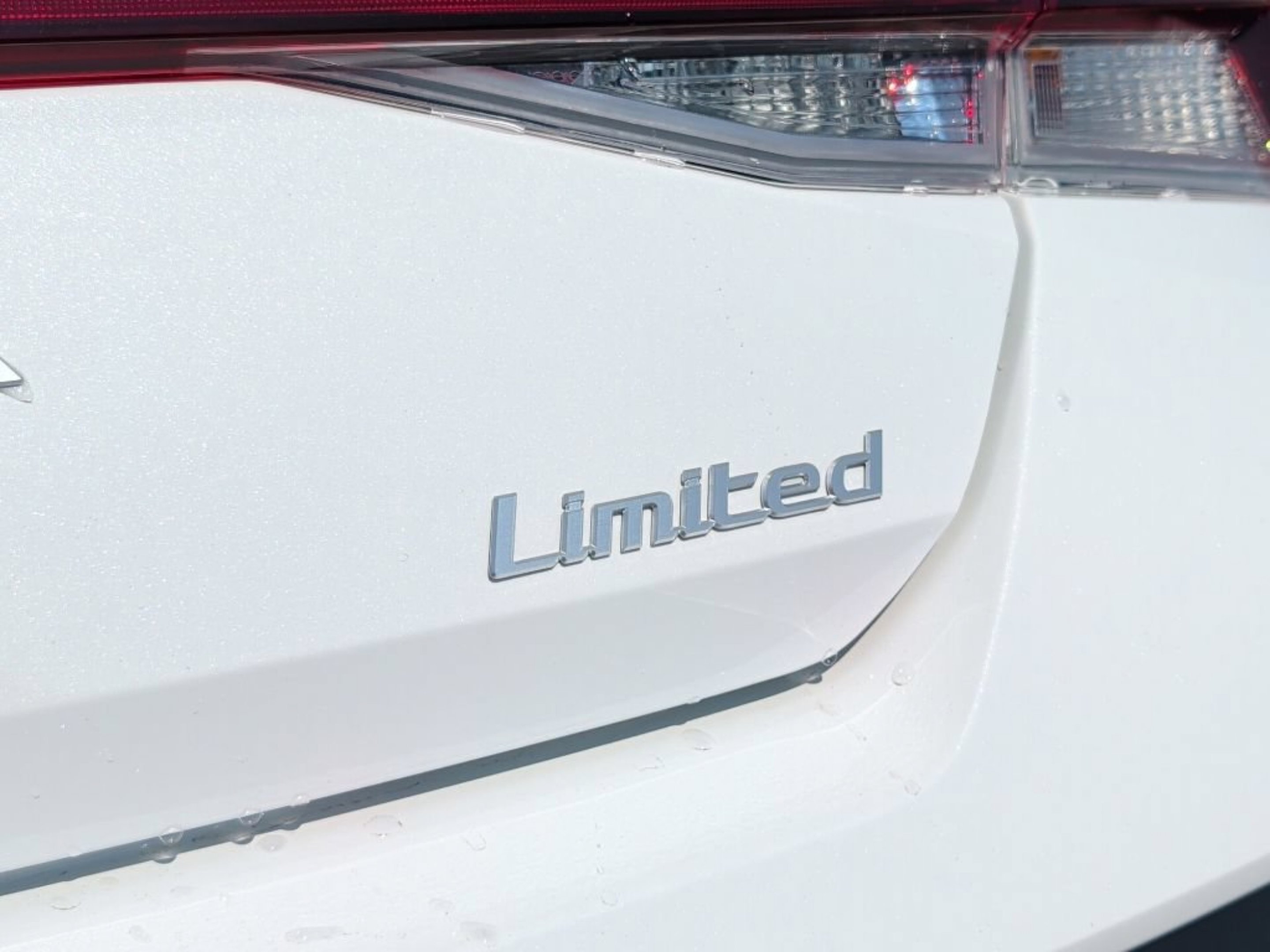 New 2026 Serenity White Hyundai Limited image 16
