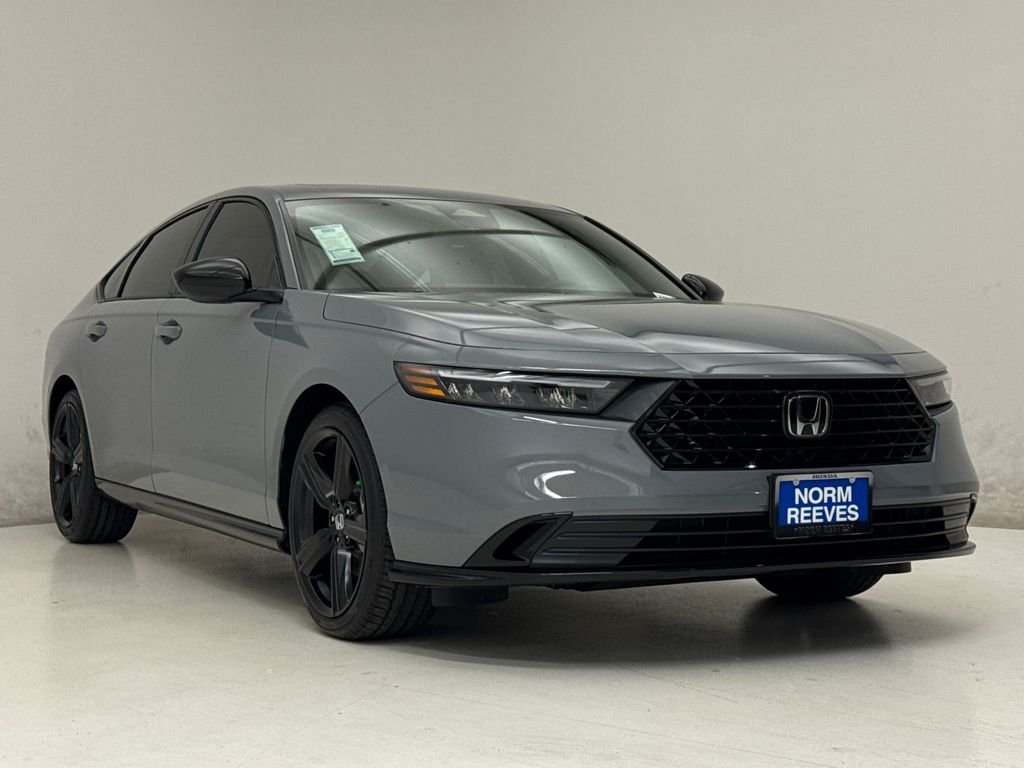 New 2026 Urban Gray Pearl Honda Sport-L image 4