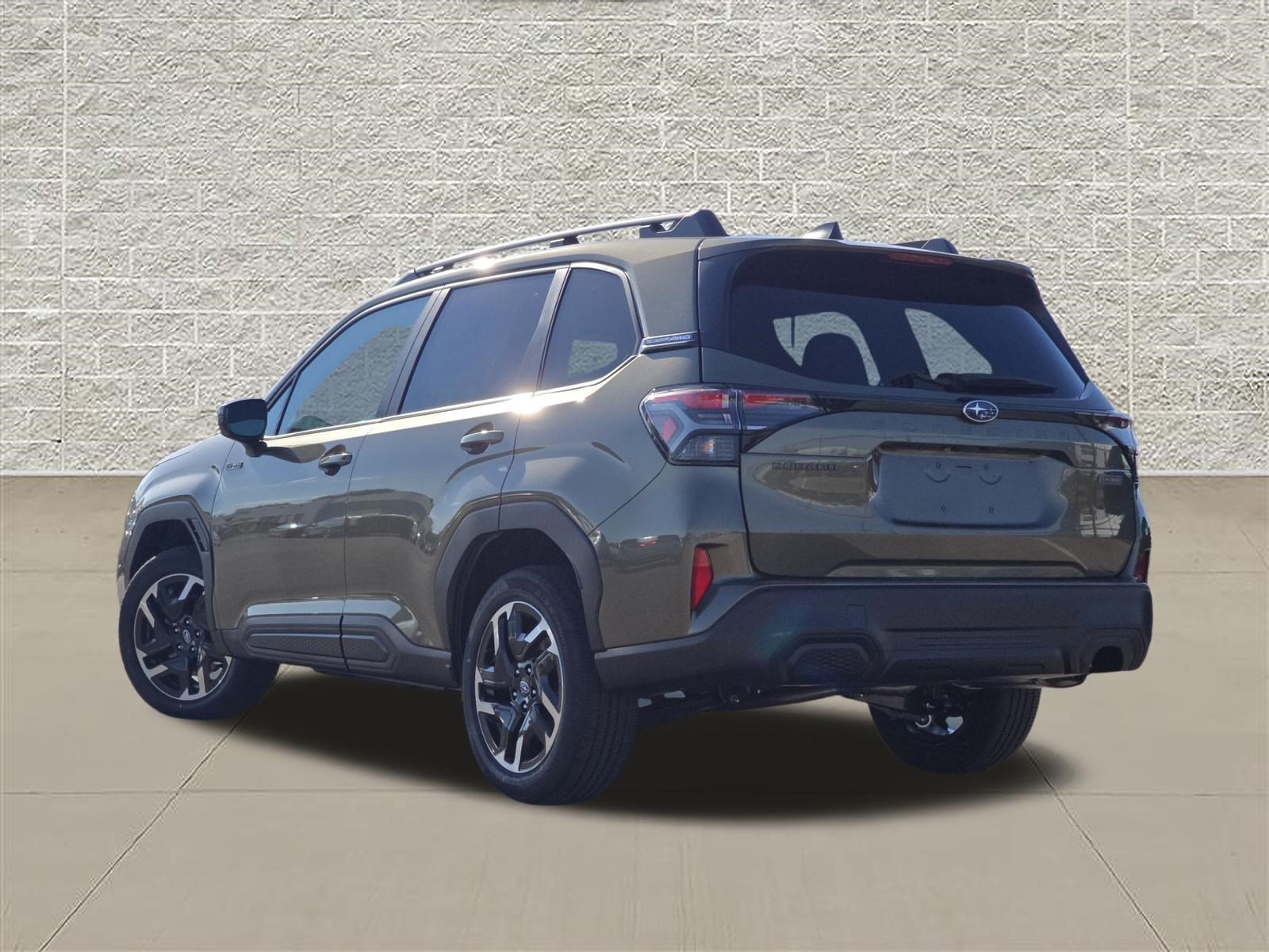 New 2026 AUTUMN GREEN METALLIC Subaru Premium Hybrid image 5