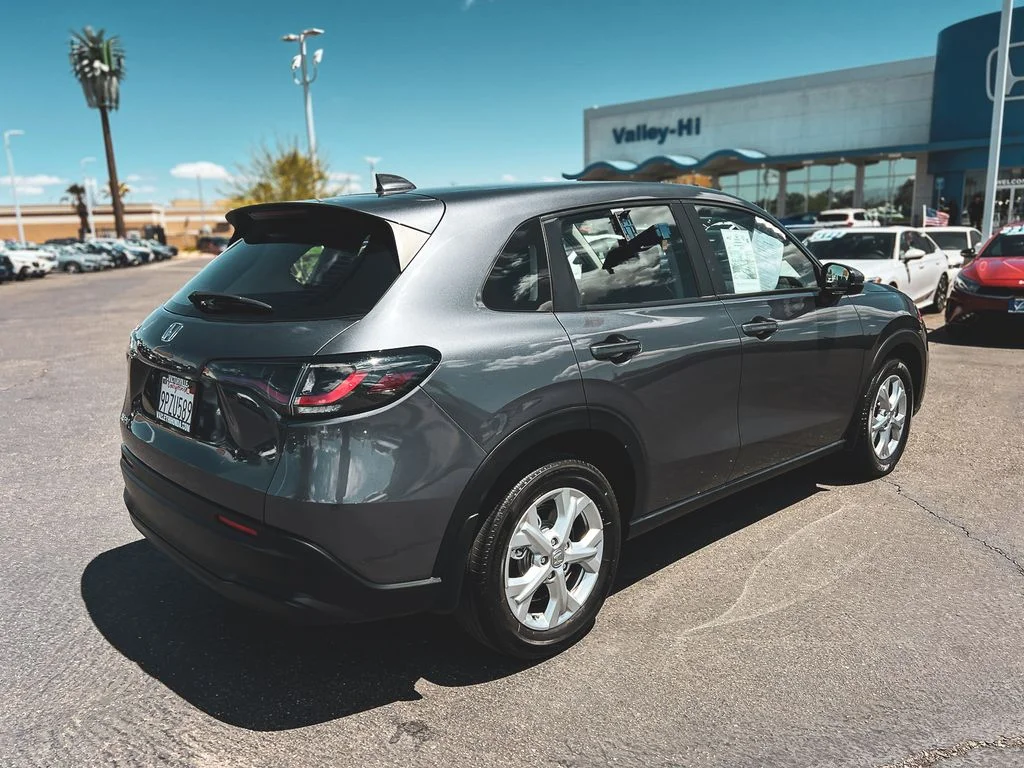 2025 Honda HR-V LX - Photo 9