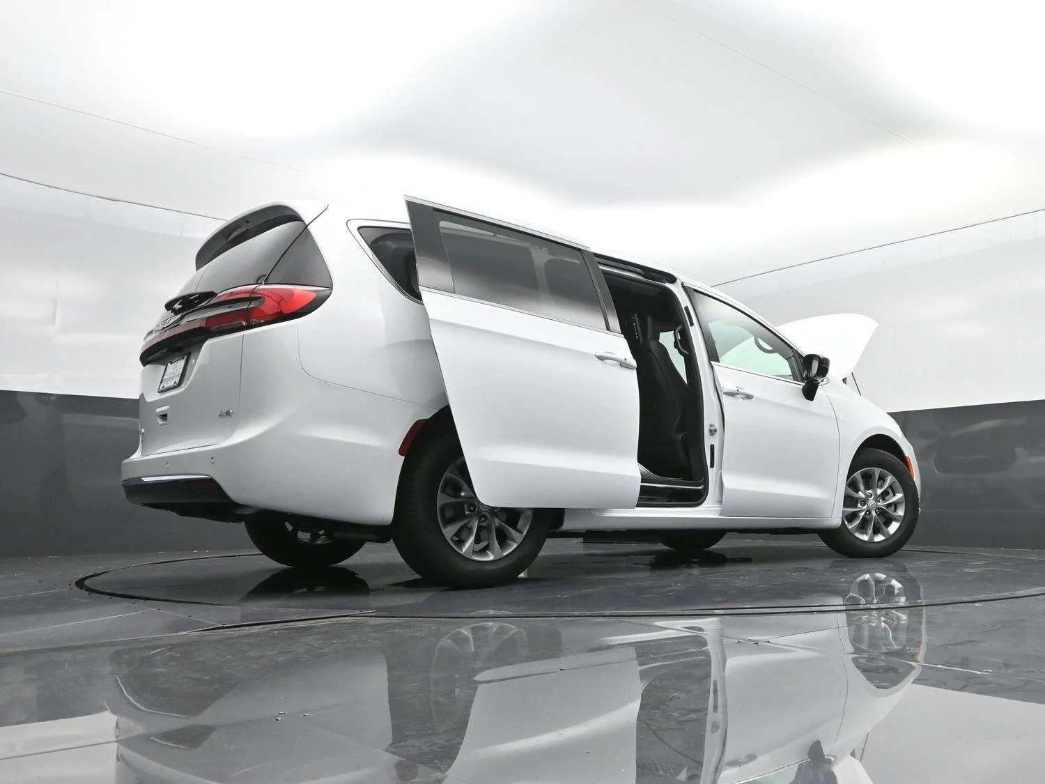 2026 Chrysler Pacifica Select - Photo 51