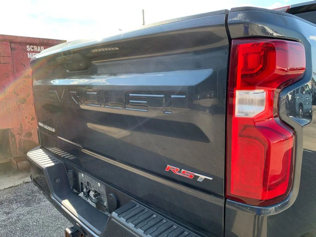 Used 2022 Gray Chevrolet RST image 32