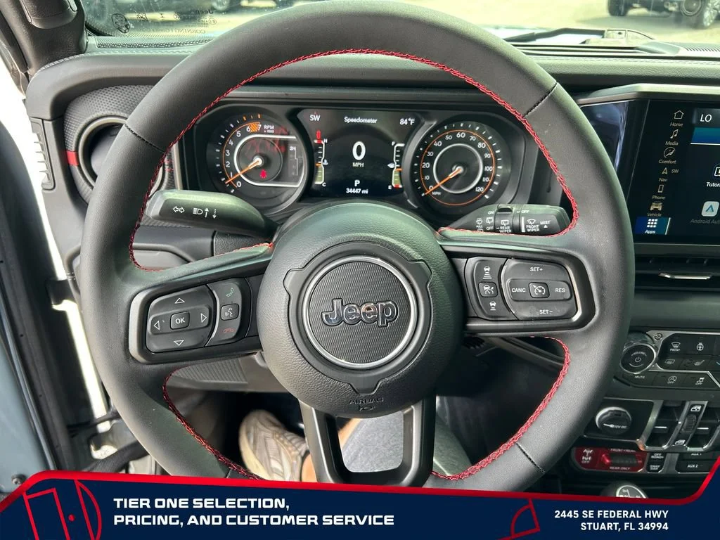 Used 2024 Gray Jeep 4-Door Recon 4x4 image 18