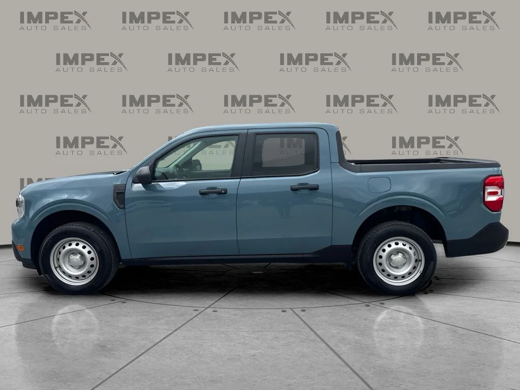 Used 2023 Blue Ford XL image 2