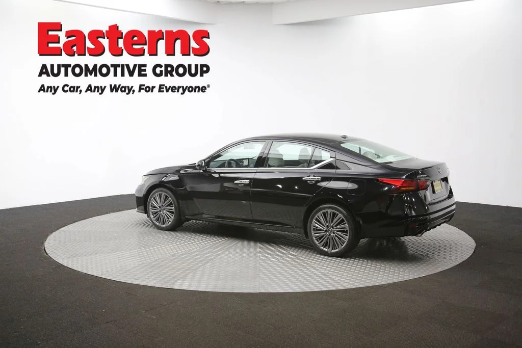 Used 2024 Black Nissan 2.5 SL image 61
