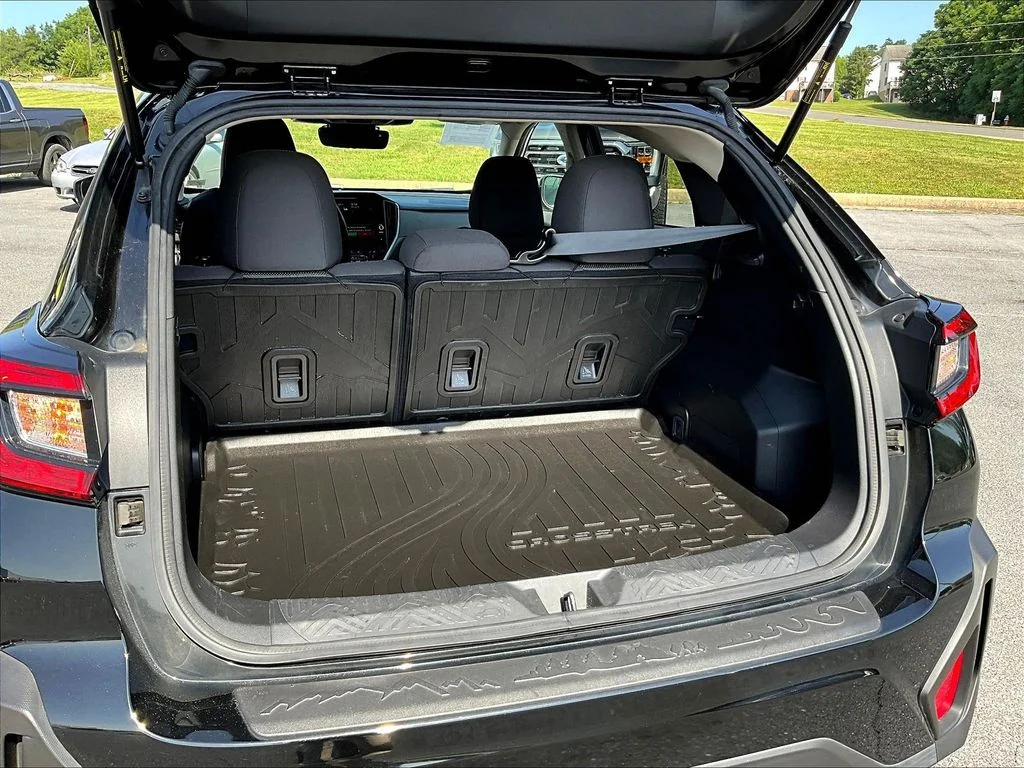 Used 2024 Crystal Black Silica Subaru Premium image 7