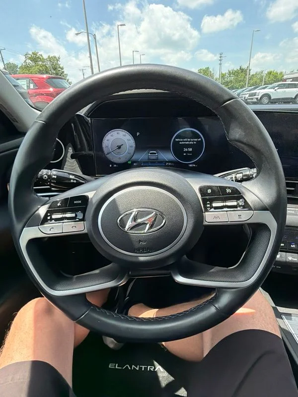 Used 2023 Silver Hyundai Limited image 19