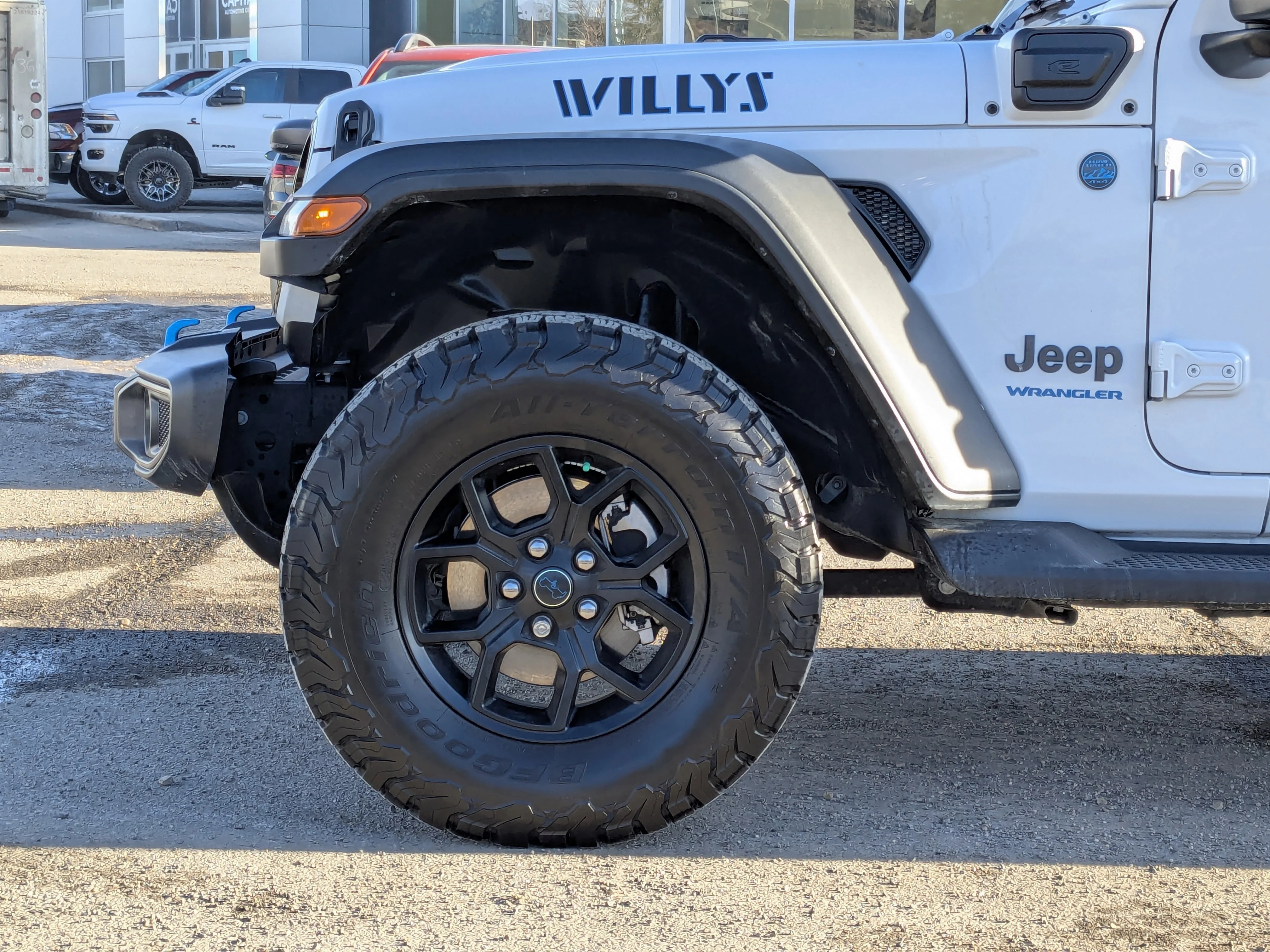Used 2024 White Jeep Willys-LEDs-Trailer Tow-E-Locker-4XE - - Black Hardtop - 12.3 Display - Selec-Trac & Tons More! image 9