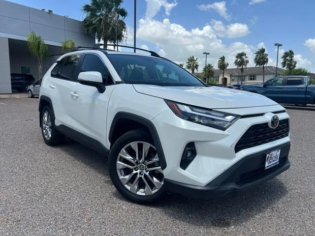 2022 Toyota RAV4 XLE Premium