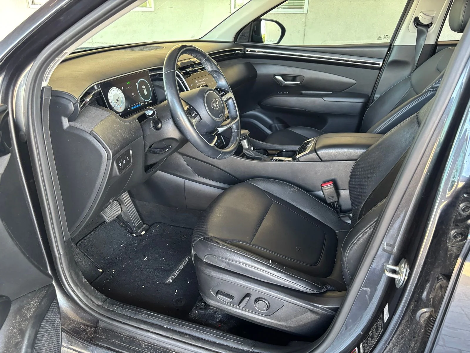 Used 2023 Gray Hyundai SEL image 8
