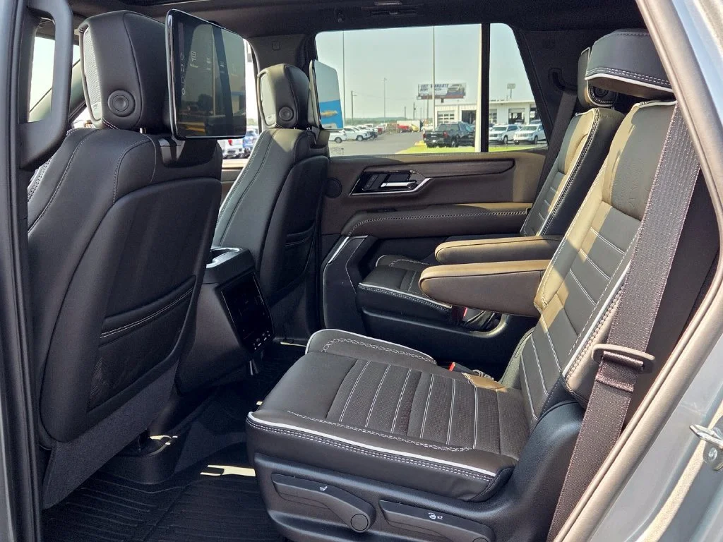 Used 2026 Sterling Metallic GMC Denali Ultimate image 6