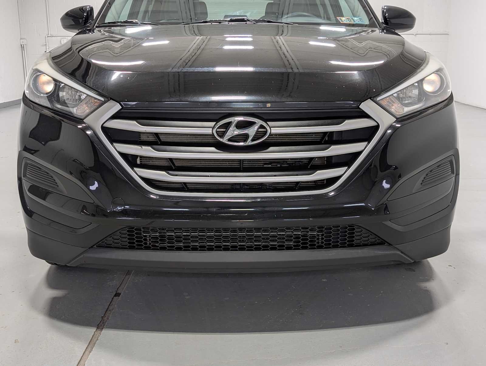 Used 2018 Hyundai Tucson SE with VIN KM8J2CA42JU657261 for sale in Greensburg, PA