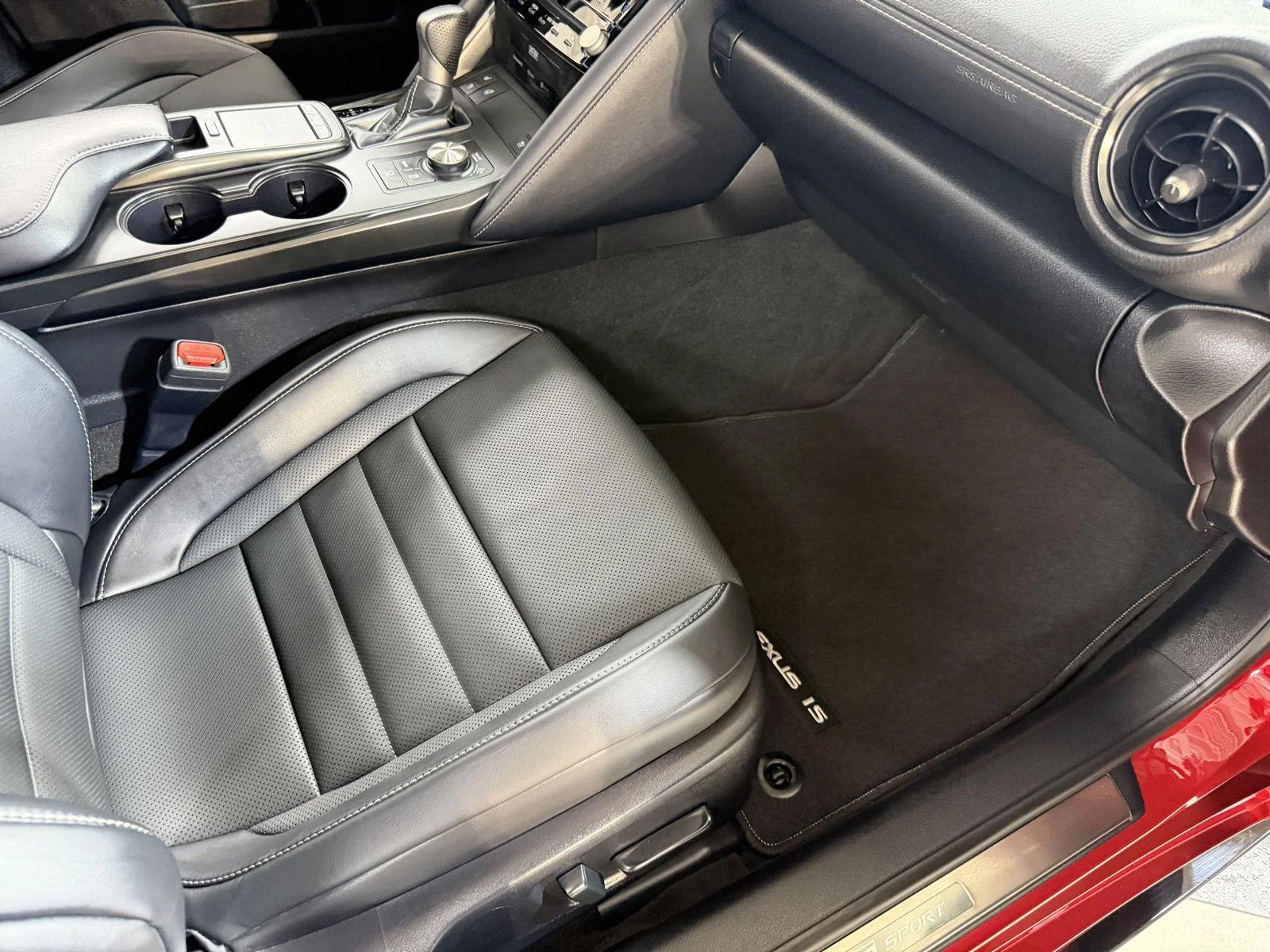 Used 2024 Infrared Lexus IS 350 F SPORT image 42