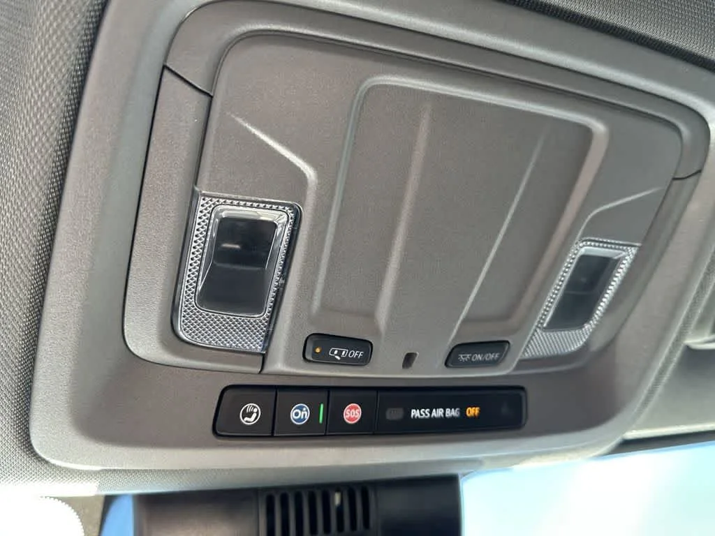 2025 GMC Sierra 3500HD Pro - Photo 43
