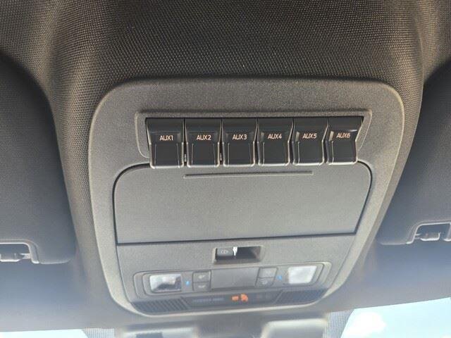 New 2026 Oxford White Ford Tremor® image 21