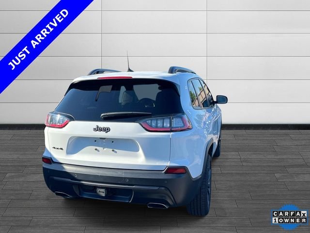 Certified Used 2021 White Jeep Latitude Lux image 5