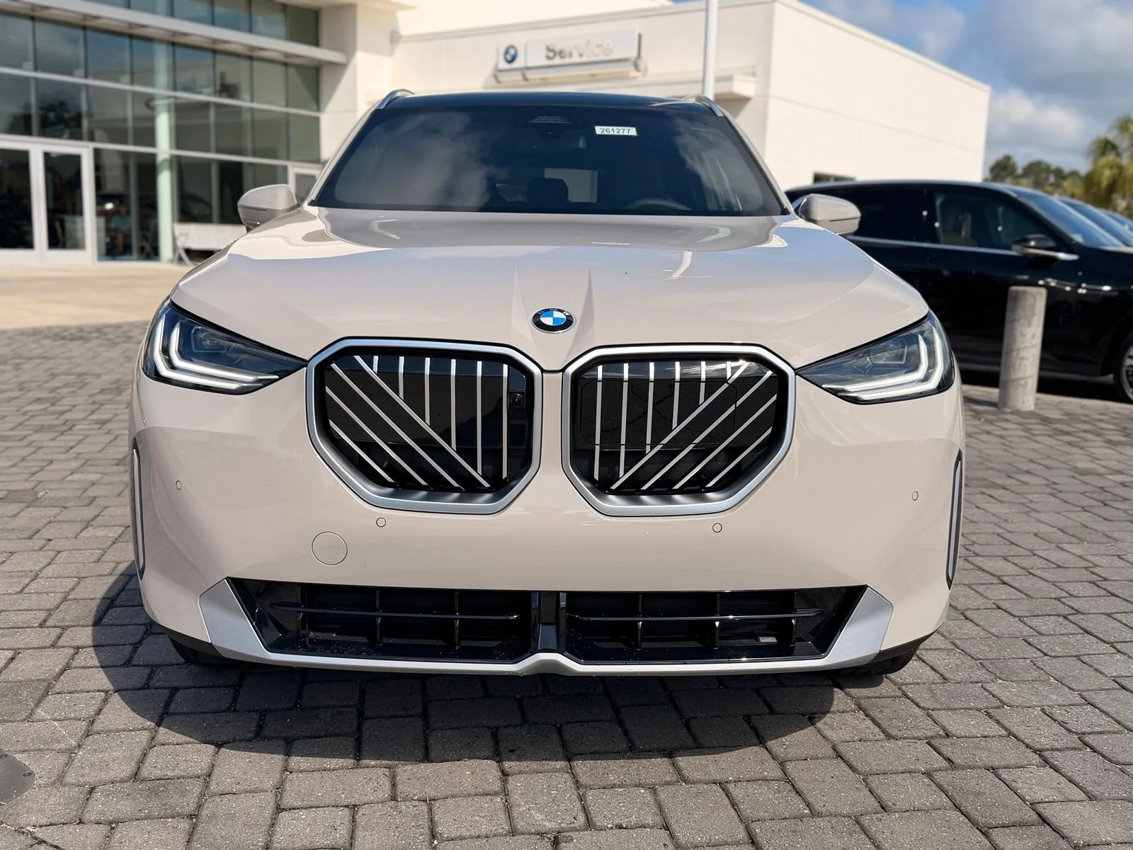 New 2026 Dune Grey Metallic BMW 30 xDrive image 6