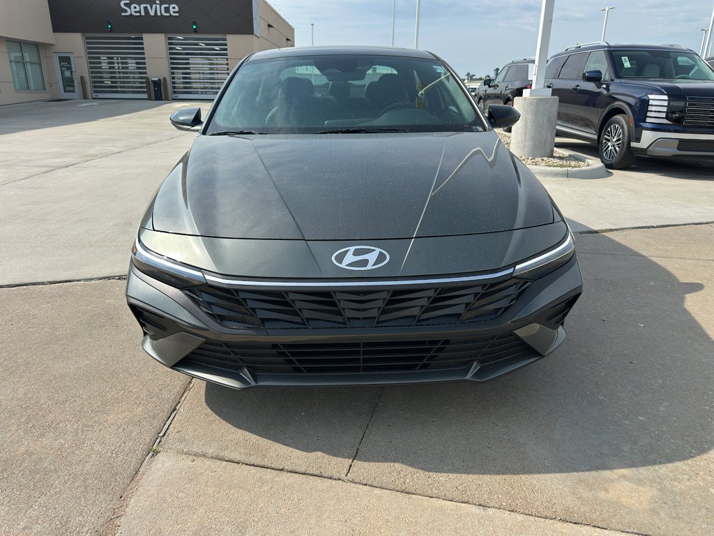 New 2026 Amazon Gray Hyundai SEL Sport Plus image 12