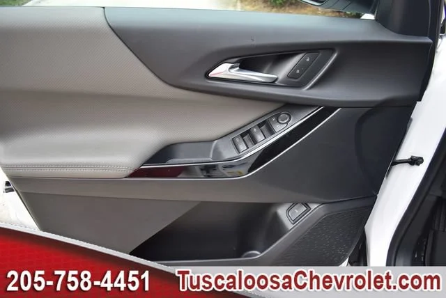 2026 Chevrolet Equinox LT - Photo 13