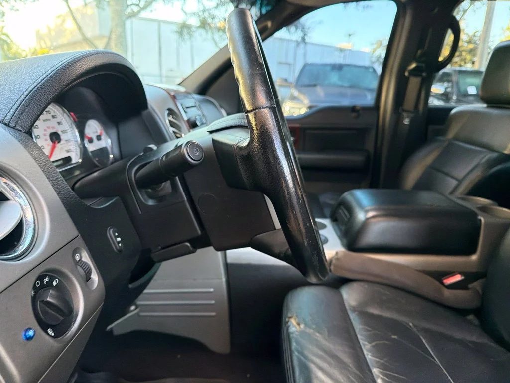 Used 2005 Black Ford XLT image 20