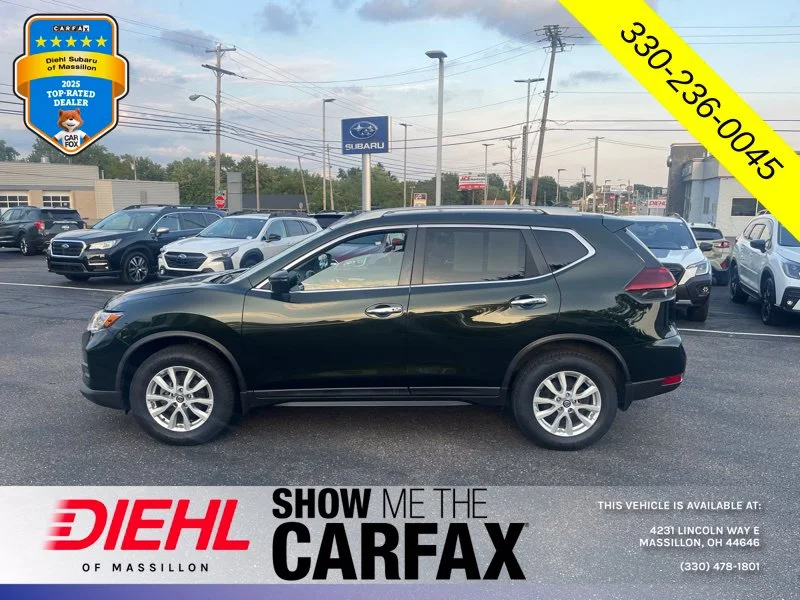 Used 2018 Green Nissan SV image 4