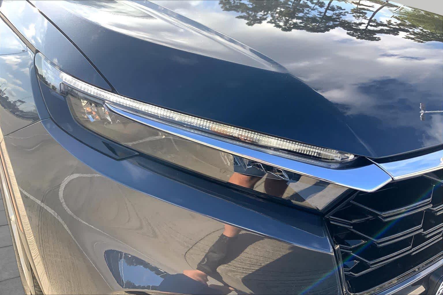 Used 2026 Meteorite Gray Metallic Honda EX image 27