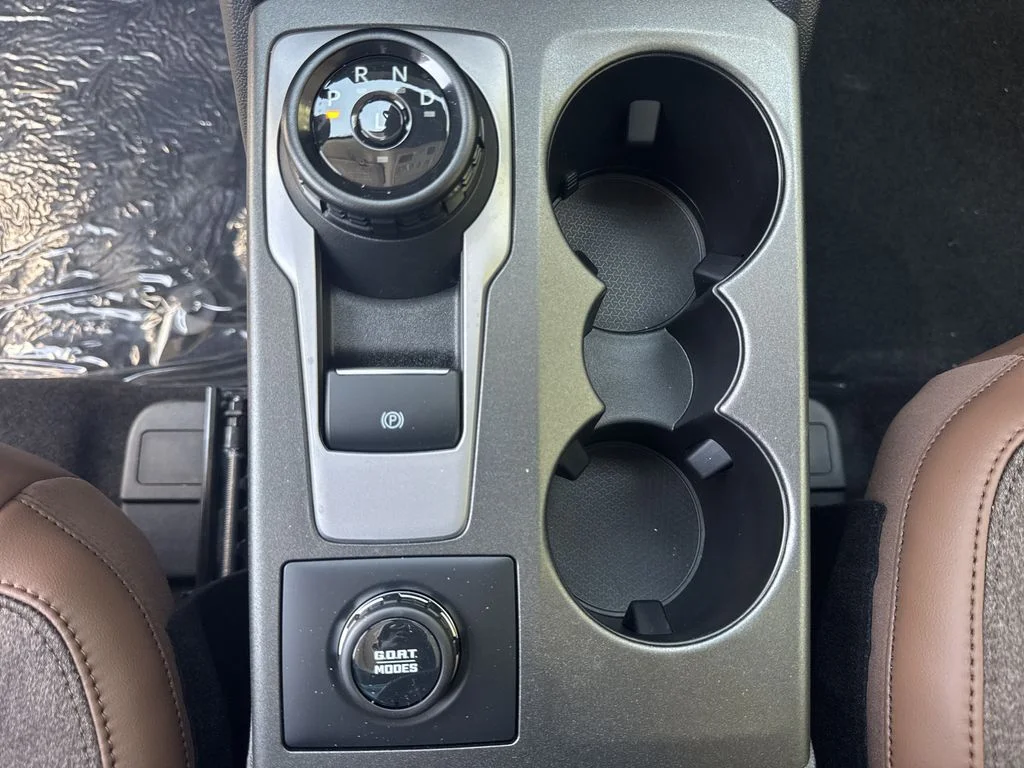 New 2026 Shadow Black Ford Outer Banks image 31
