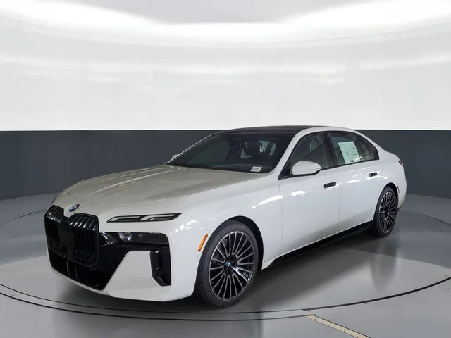2026 BMW 7 Series 740i