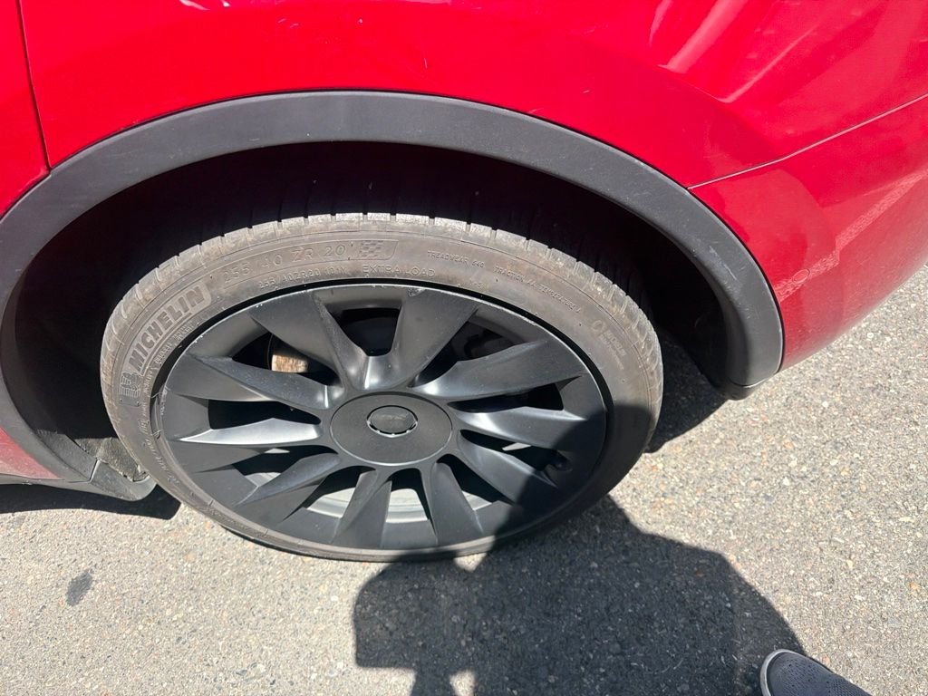 Used 2022 Red Multi-Coat Tesla Long Range image 6