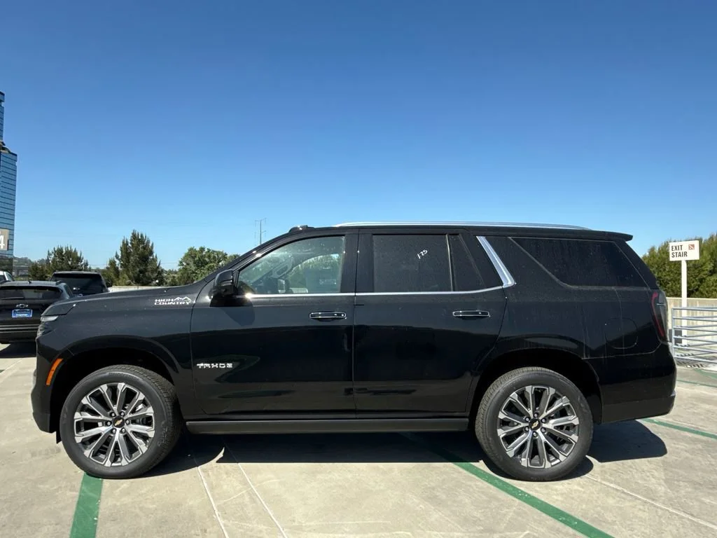 New 2026 Black Chevrolet High Country image 4