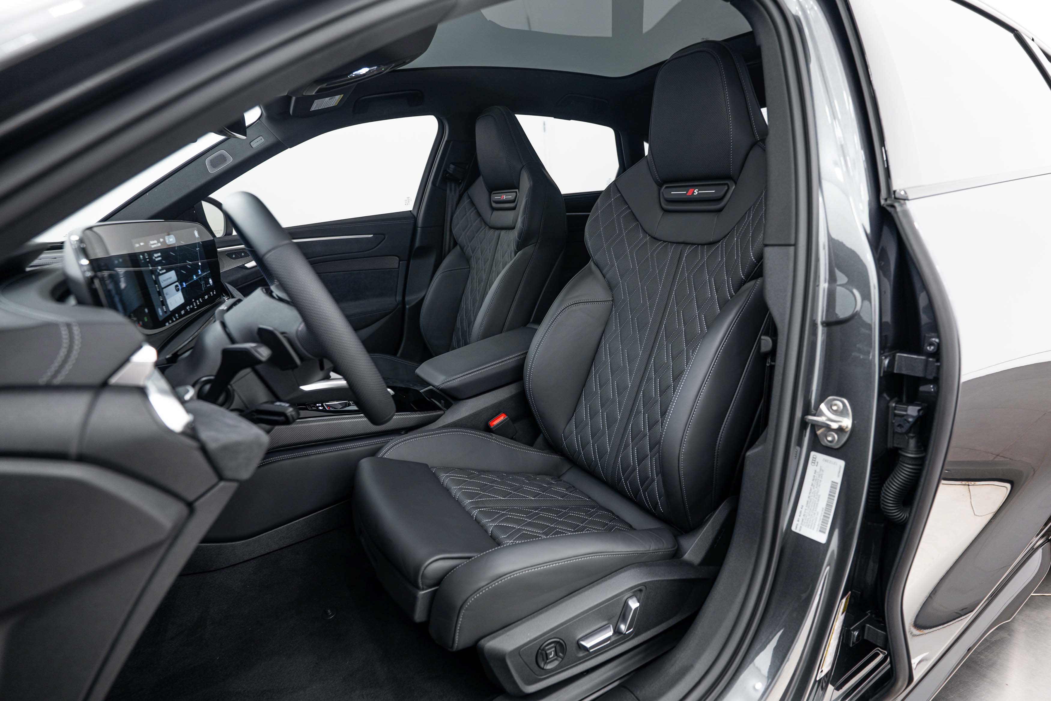 Used 2026 Daytona Gray Pearl Effect Audi Prestige image 16