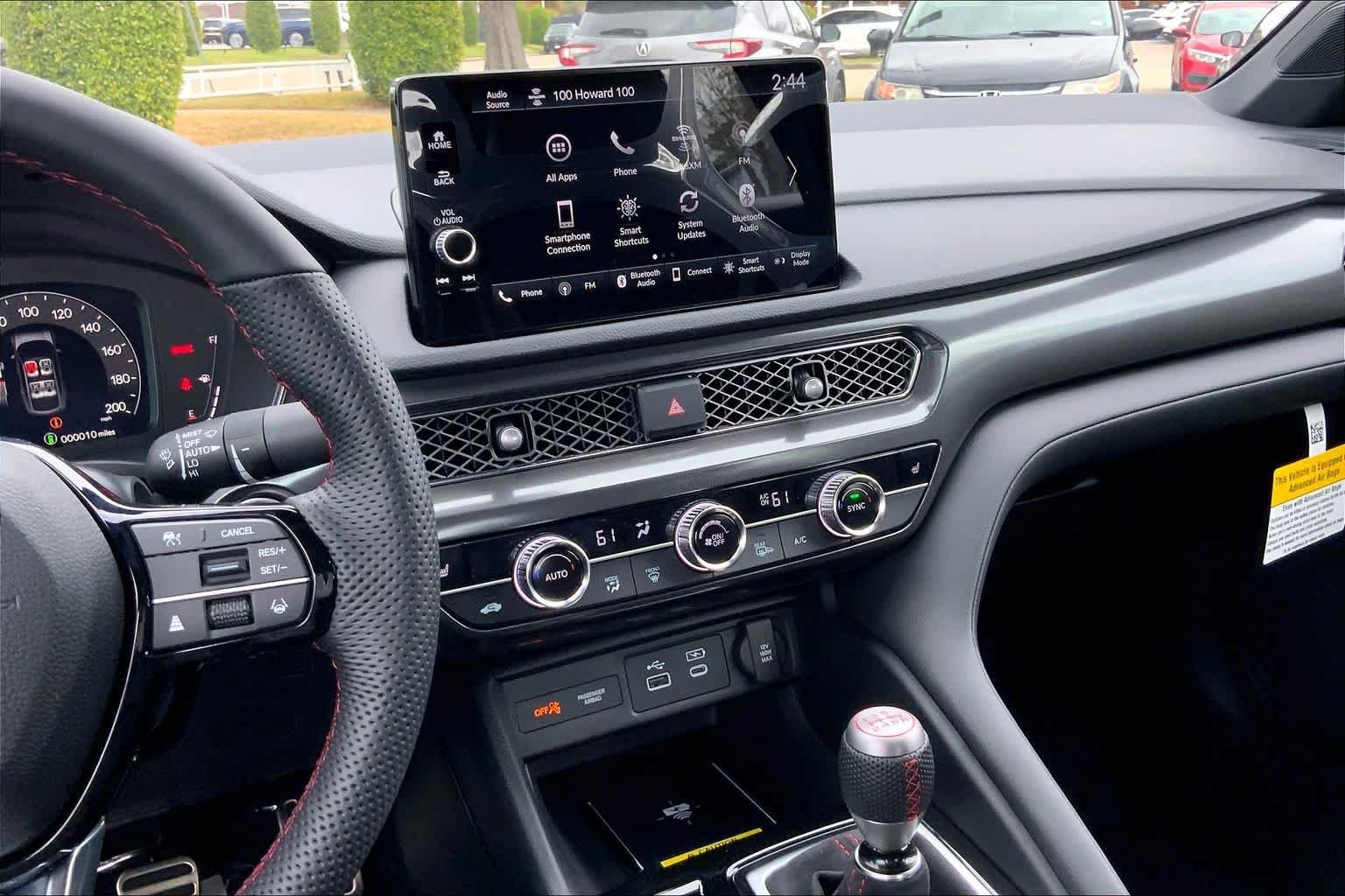 View vehicle photo 6