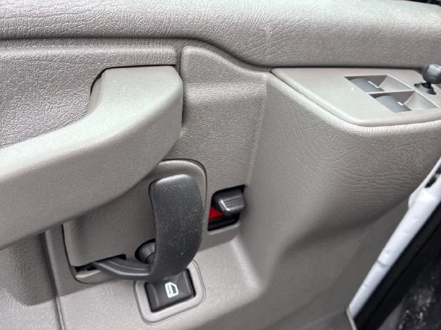 New 2026 Summit White GMC Work Van image 13