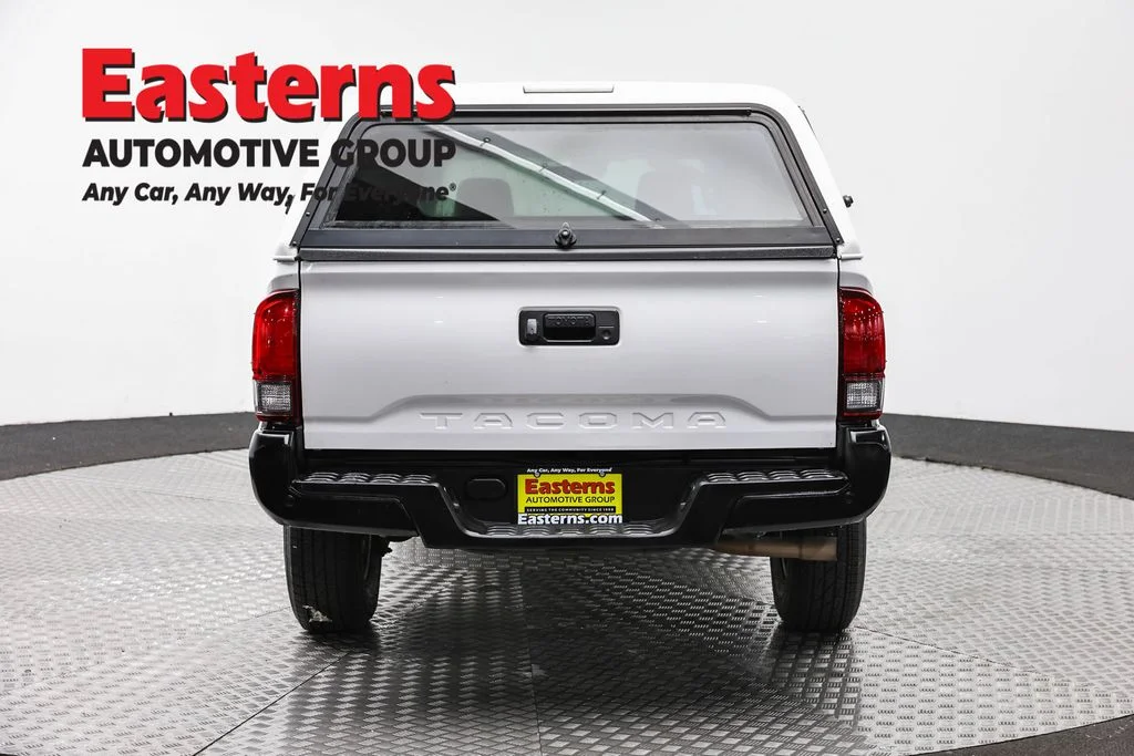 Used 2018 White Toyota SR image 6