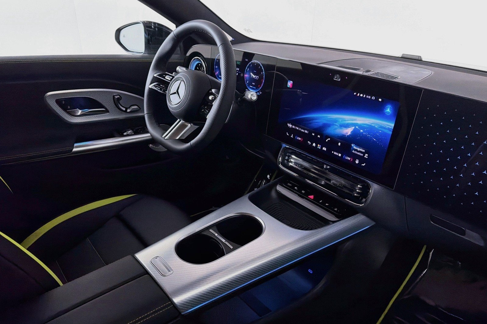 New 2027 MANUFAKTUR Alpine Grey Mercedes-Benz CLA 220 Hybrid image 17