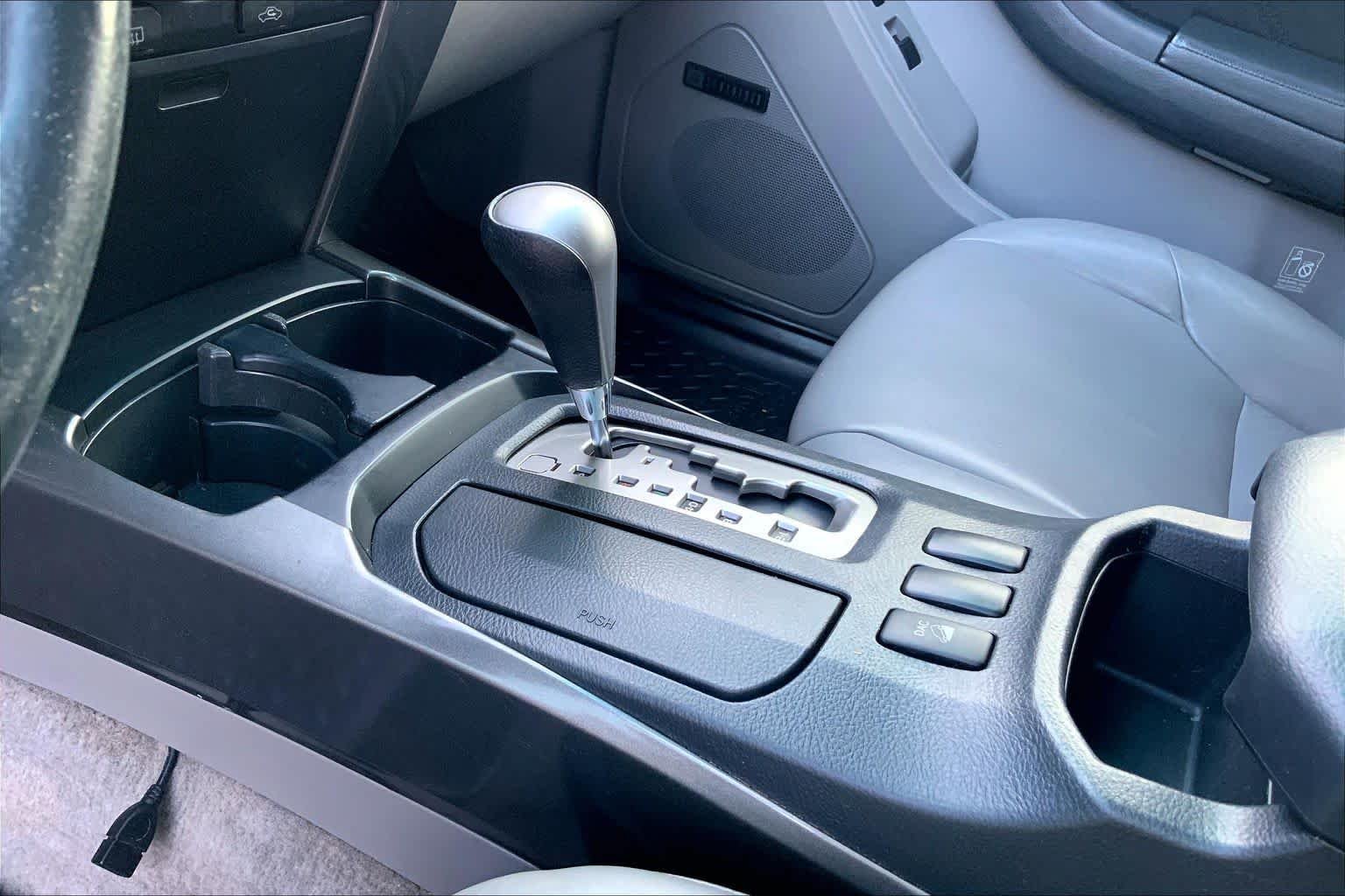 Used 2006 Titanium Metallic Toyota SR5 Sport image 13