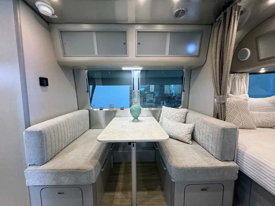 Used 2026 SILVER AIRSTREAM  image 17