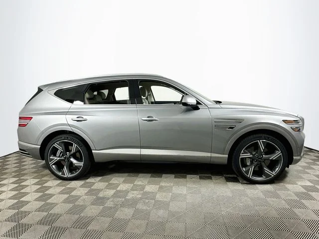 New 2027 Silver Genesis 3.5T Prestige image 3