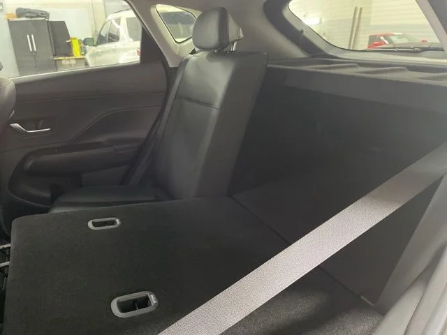 Used 2024 Cyber Gray Metallic Hyundai Limited image 46