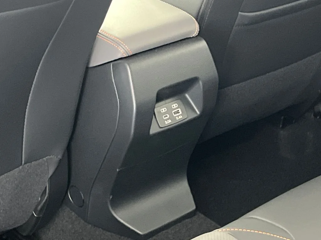 New 2026 ICE SILVER METALLIC Subaru Limited Hybrid image 33