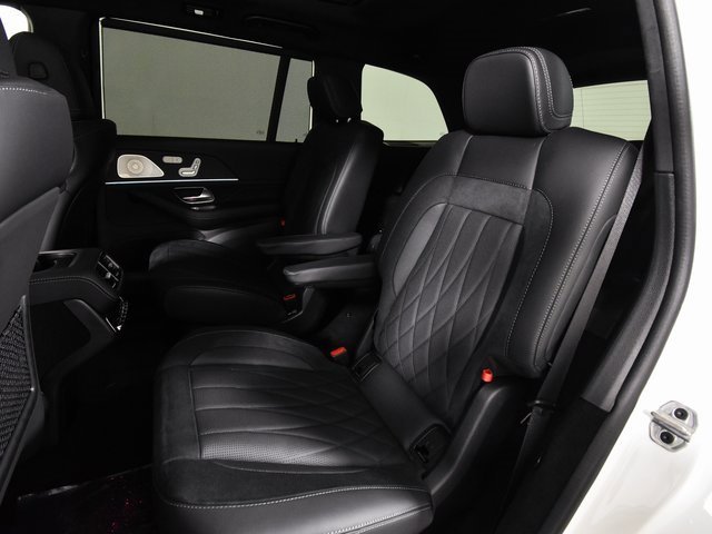 2025 Mercedes-Benz GLS AMG GLS 63 - Photo 101