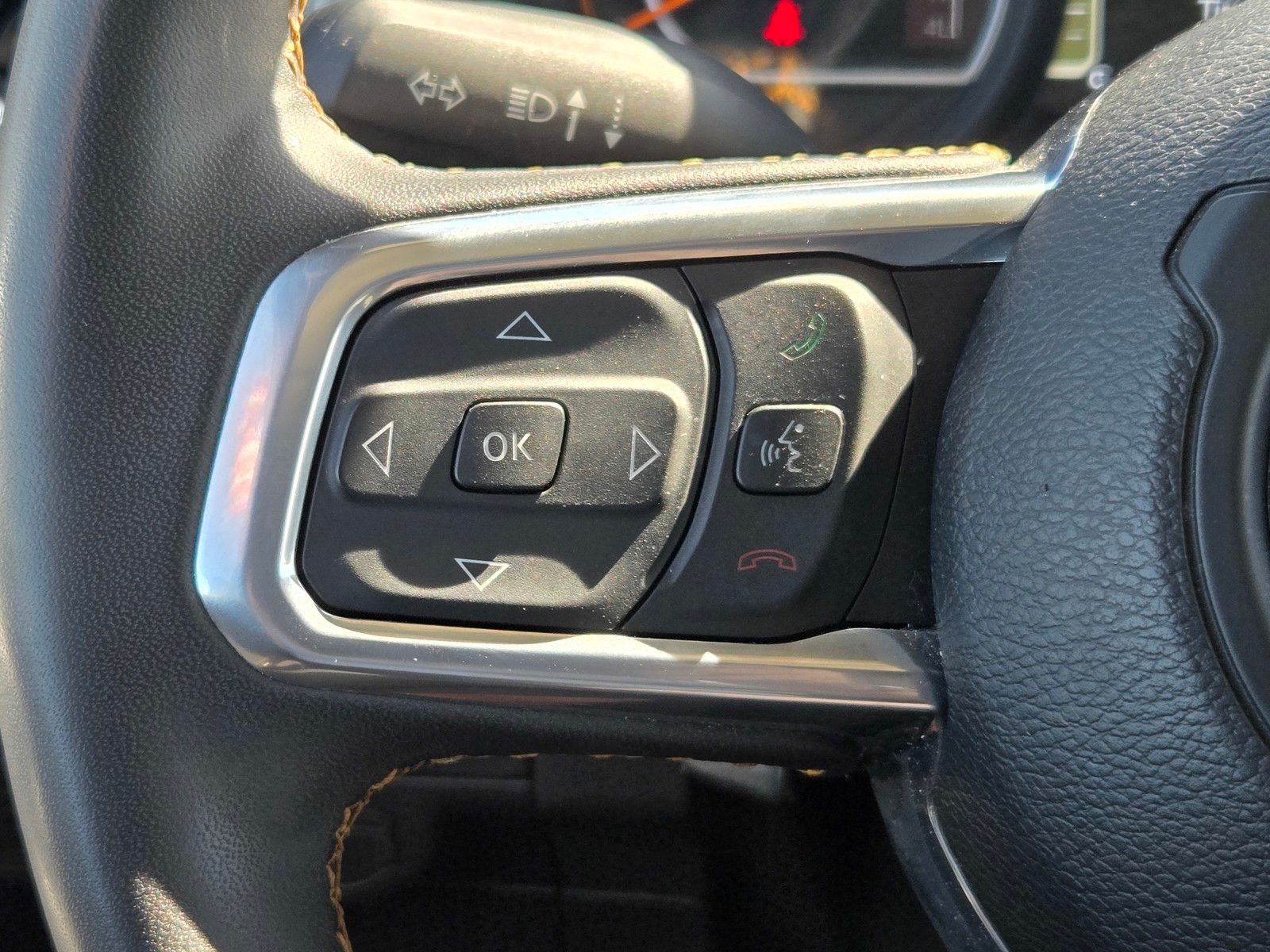 2024 Jeep Wrangler 4-Door Sahara - Photo 19